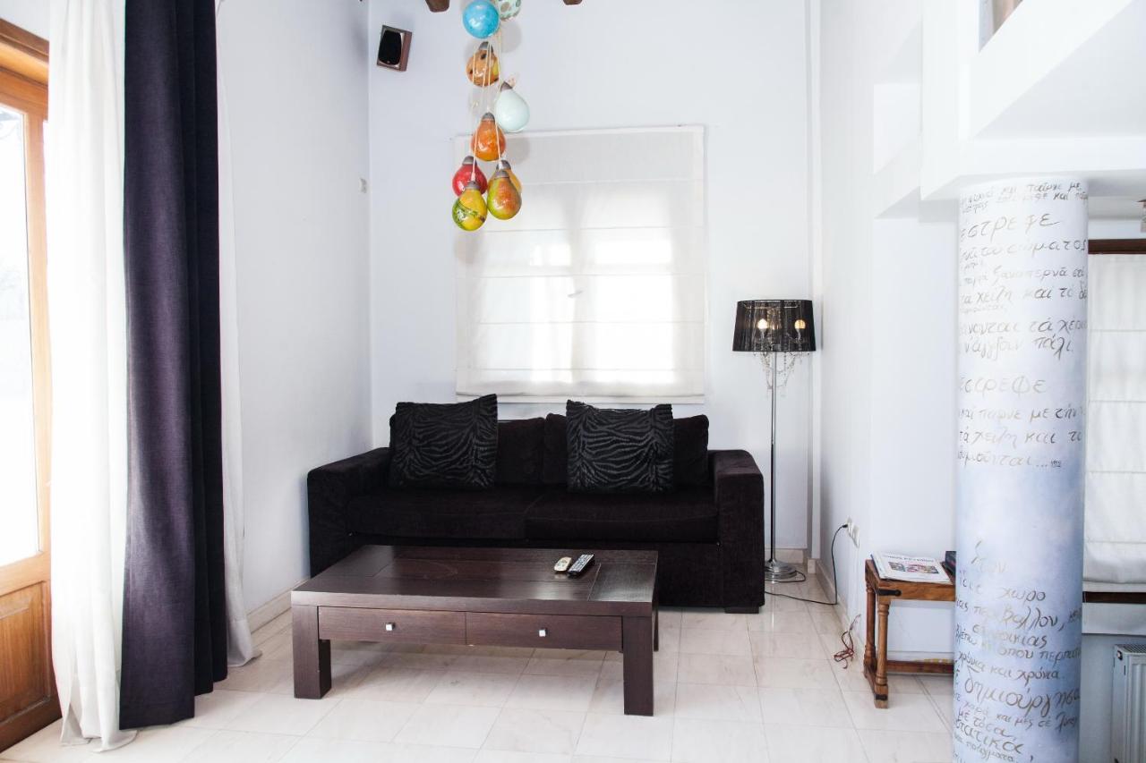 Unique Apt W/ Veranda Walking Distance To Sites Apartamento Atenas Exterior foto